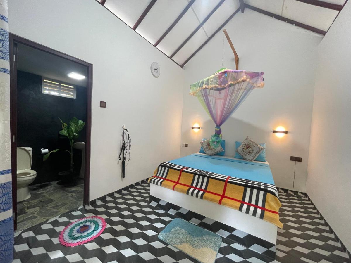Peacock'S Paradise Safari Hostel อุดาวาลาเว ภายนอก รูปภาพ