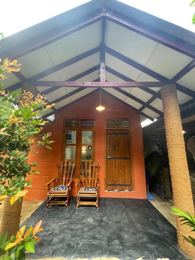 Peacock'S Paradise Safari Hostel อุดาวาลาเว ภายนอก รูปภาพ