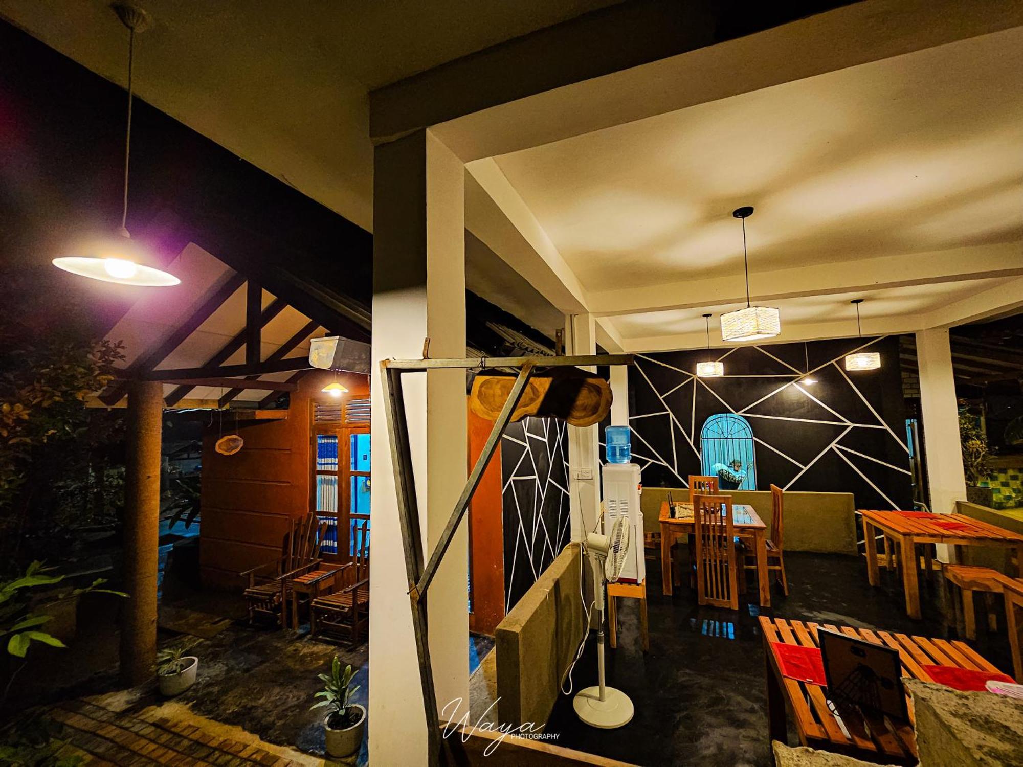 Peacock'S Paradise Safari Hostel อุดาวาลาเว ภายนอก รูปภาพ