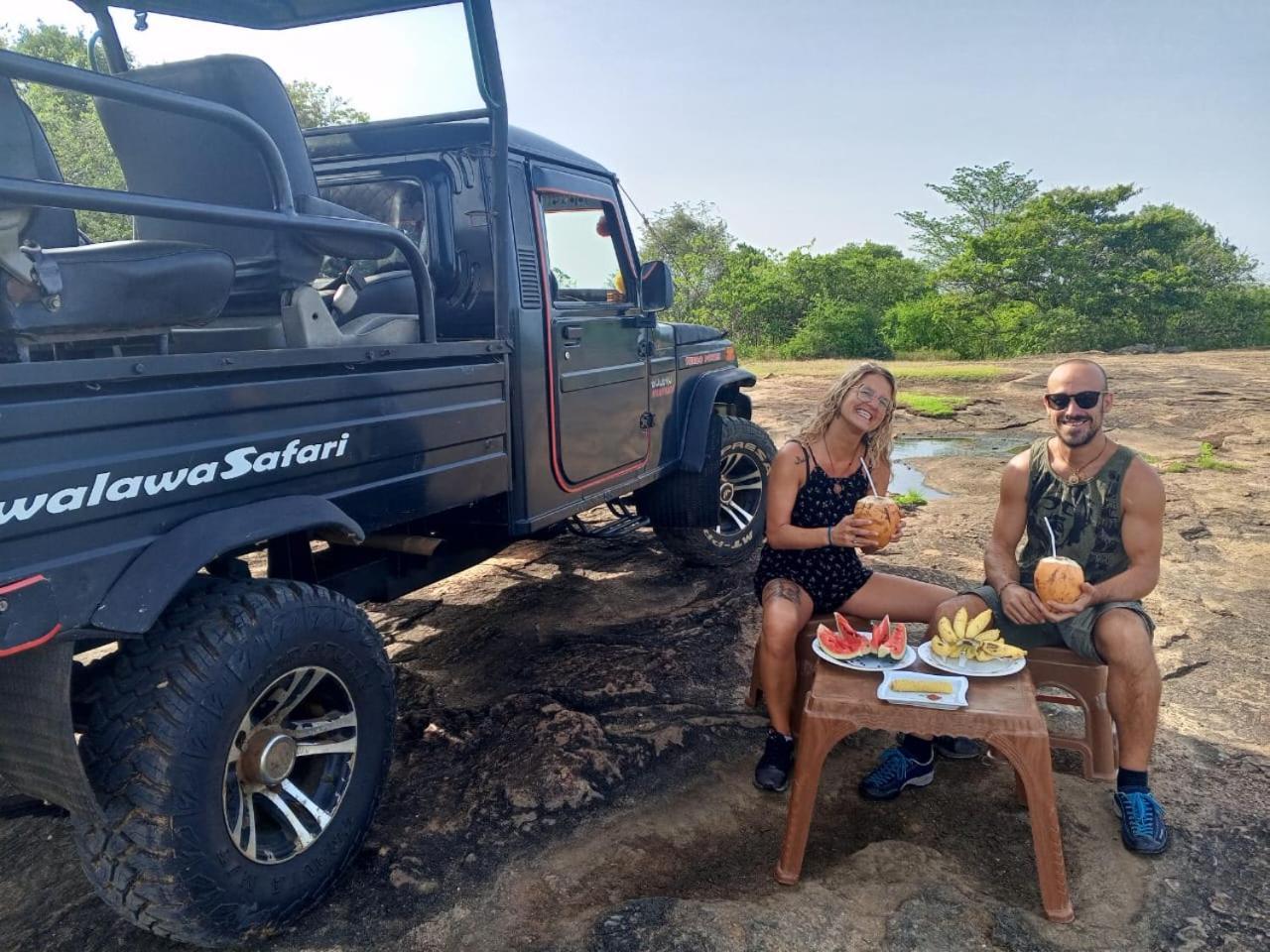 Peacock'S Paradise Safari Hostel อุดาวาลาเว ภายนอก รูปภาพ