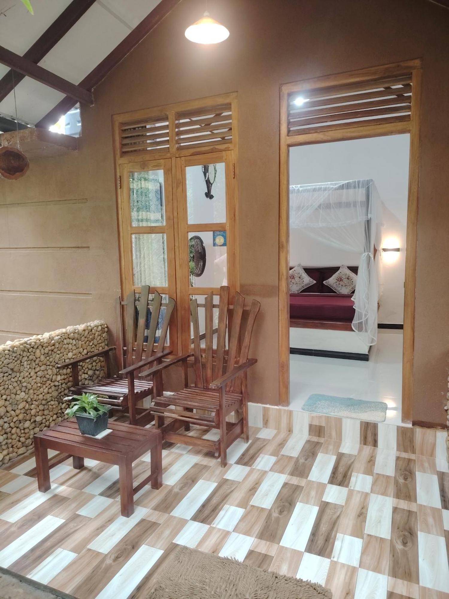 Peacock'S Paradise Safari Hostel อุดาวาลาเว ภายนอก รูปภาพ