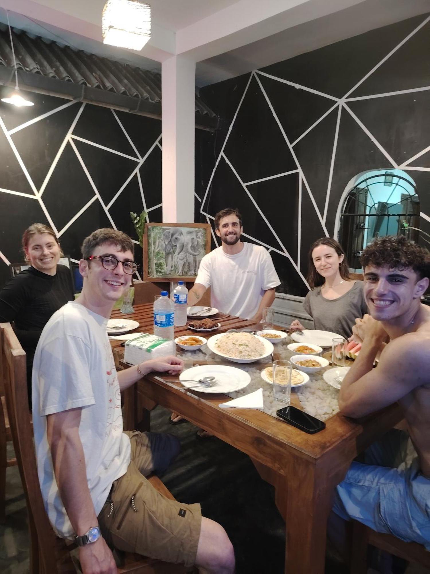 Peacock'S Paradise Safari Hostel อุดาวาลาเว ภายนอก รูปภาพ